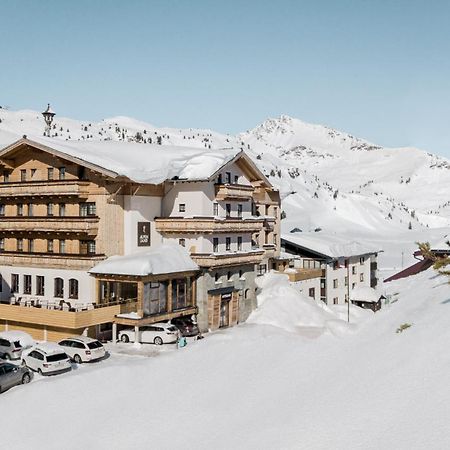 Hotel Alpenland Обертауэрн Экстерьер фото